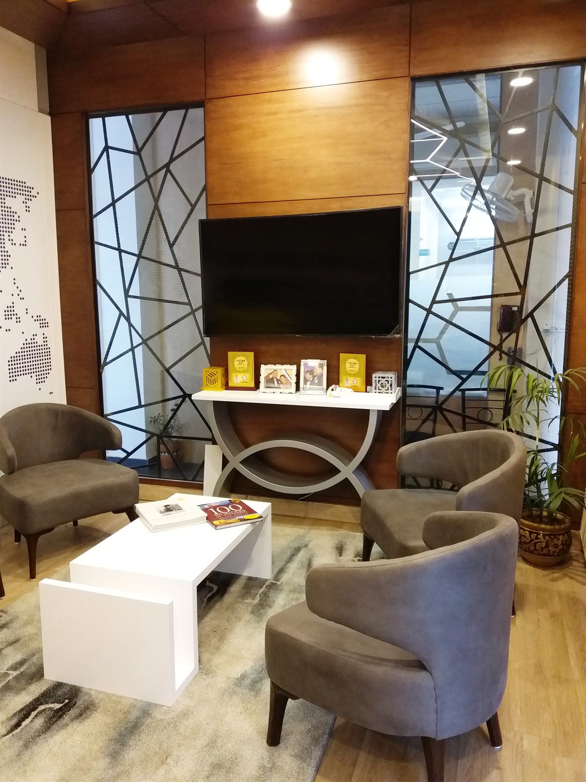 Executive MD cabin